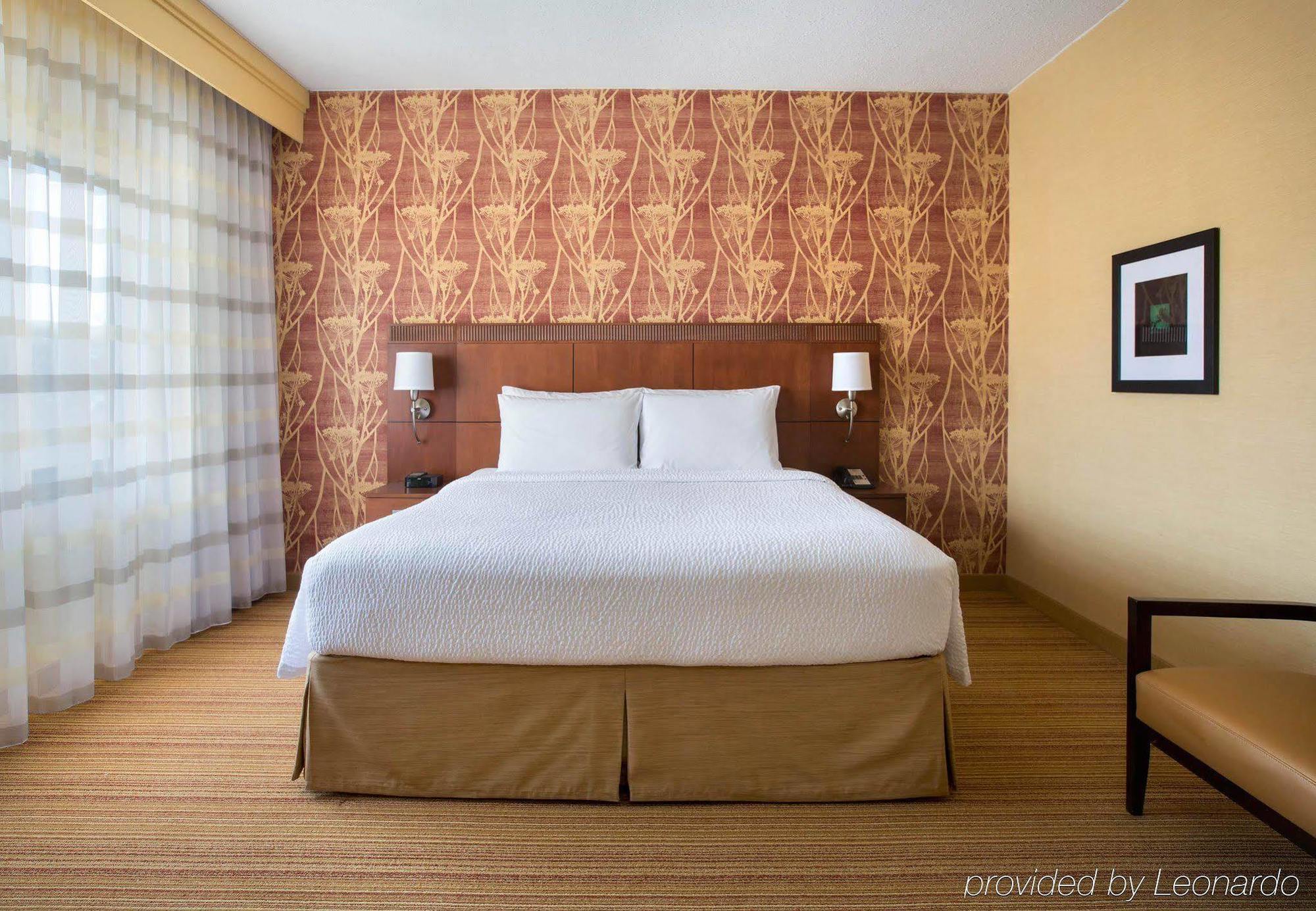Hotel Courtyard By Marriott Mahwah Esterno foto