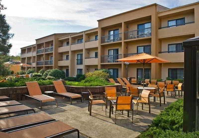 Hotel Courtyard By Marriott Mahwah Esterno foto