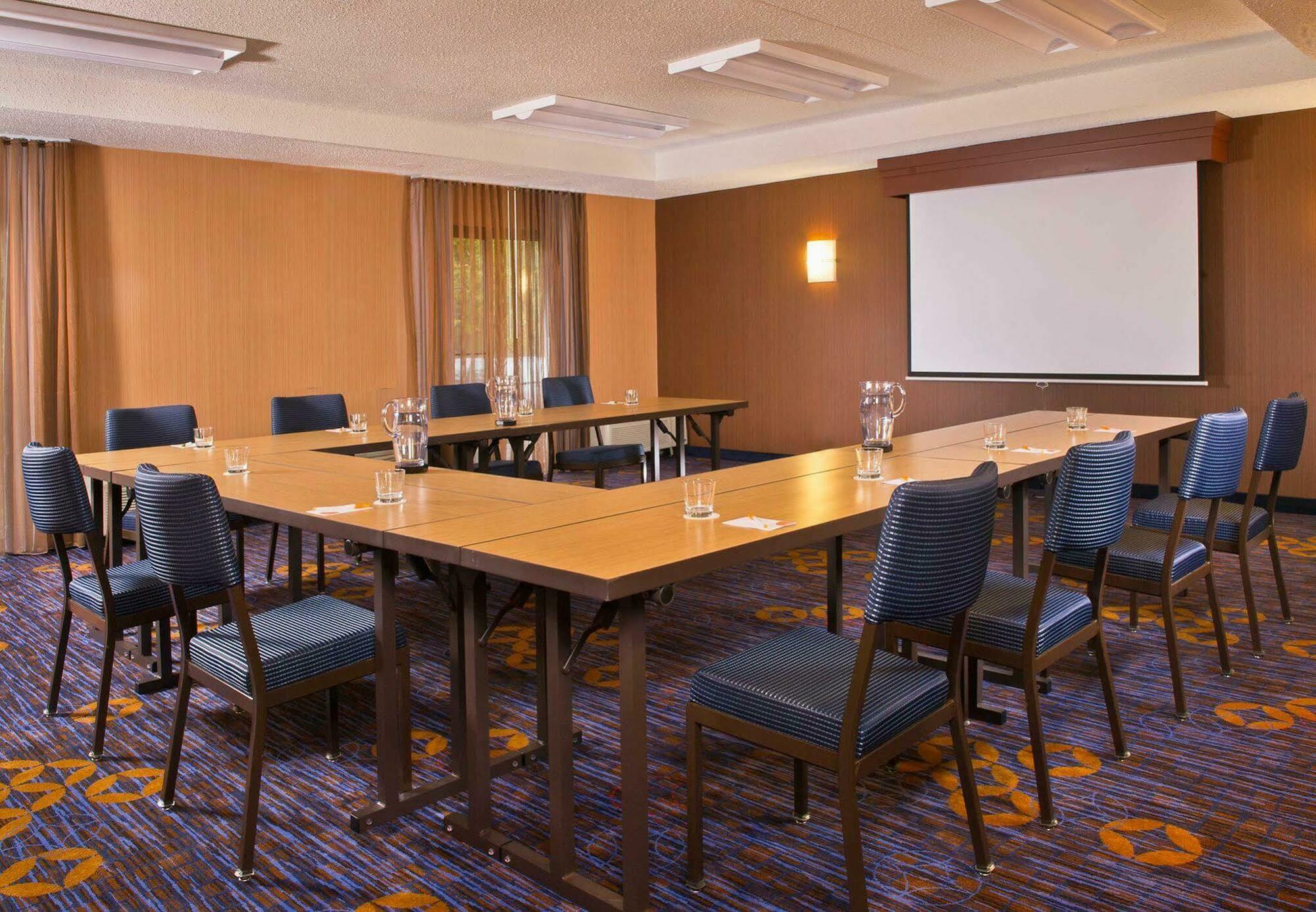 Hotel Courtyard By Marriott Mahwah Esterno foto