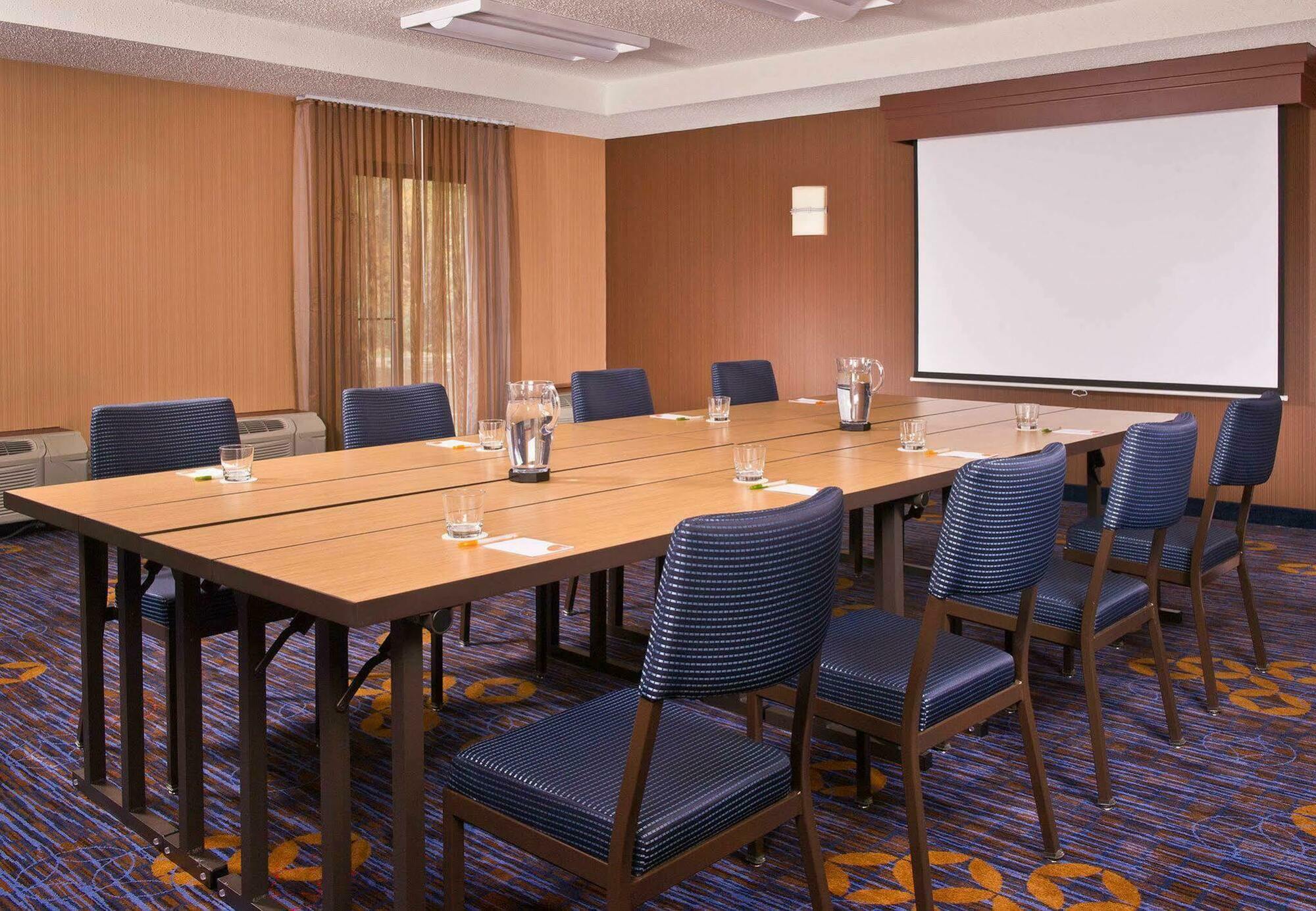 Hotel Courtyard By Marriott Mahwah Esterno foto